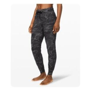 Lululemon Ready to Rulu Joggers - Grey Camo